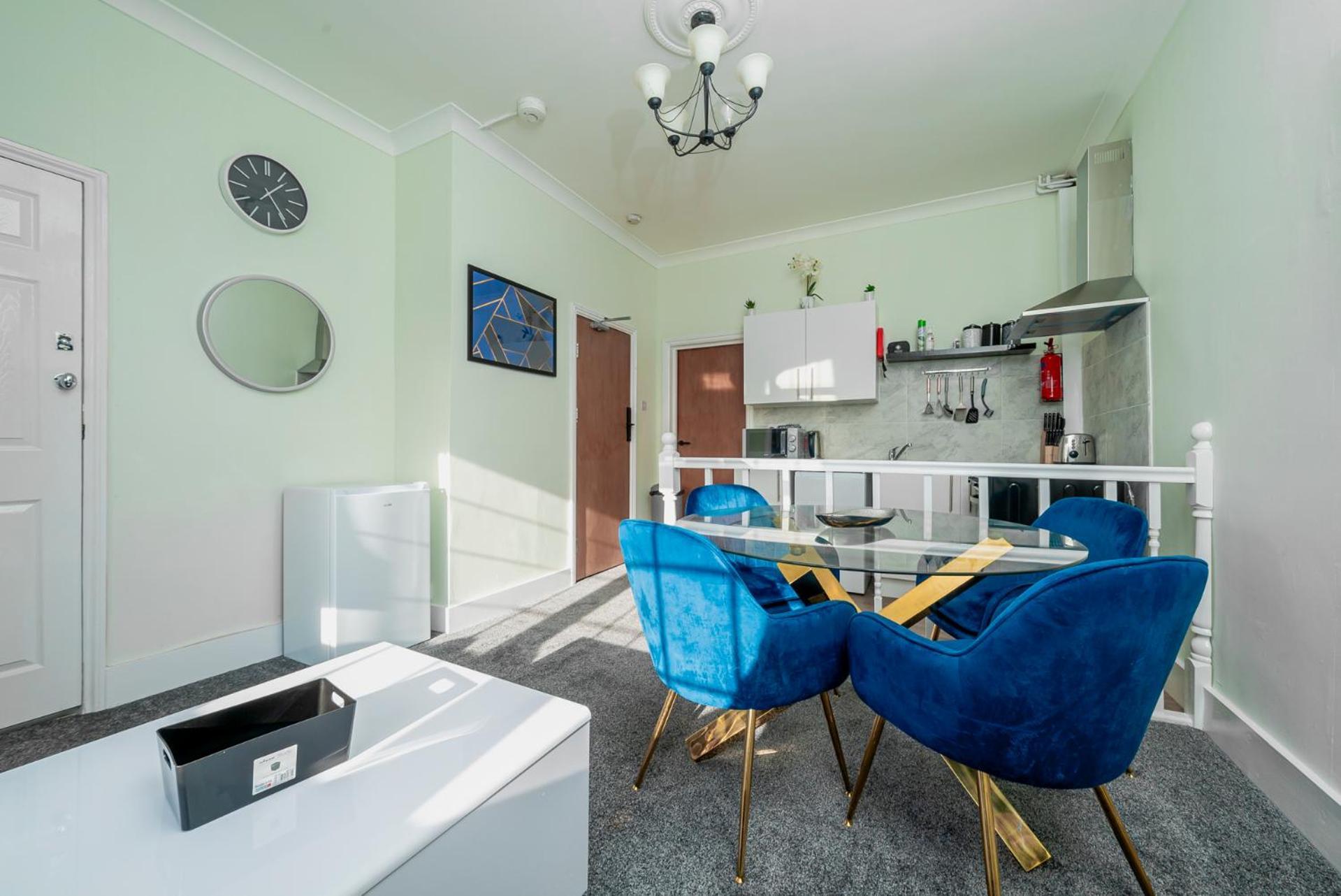 Uksas Stunning One Bedroom Flat Free Parking Appartamento *